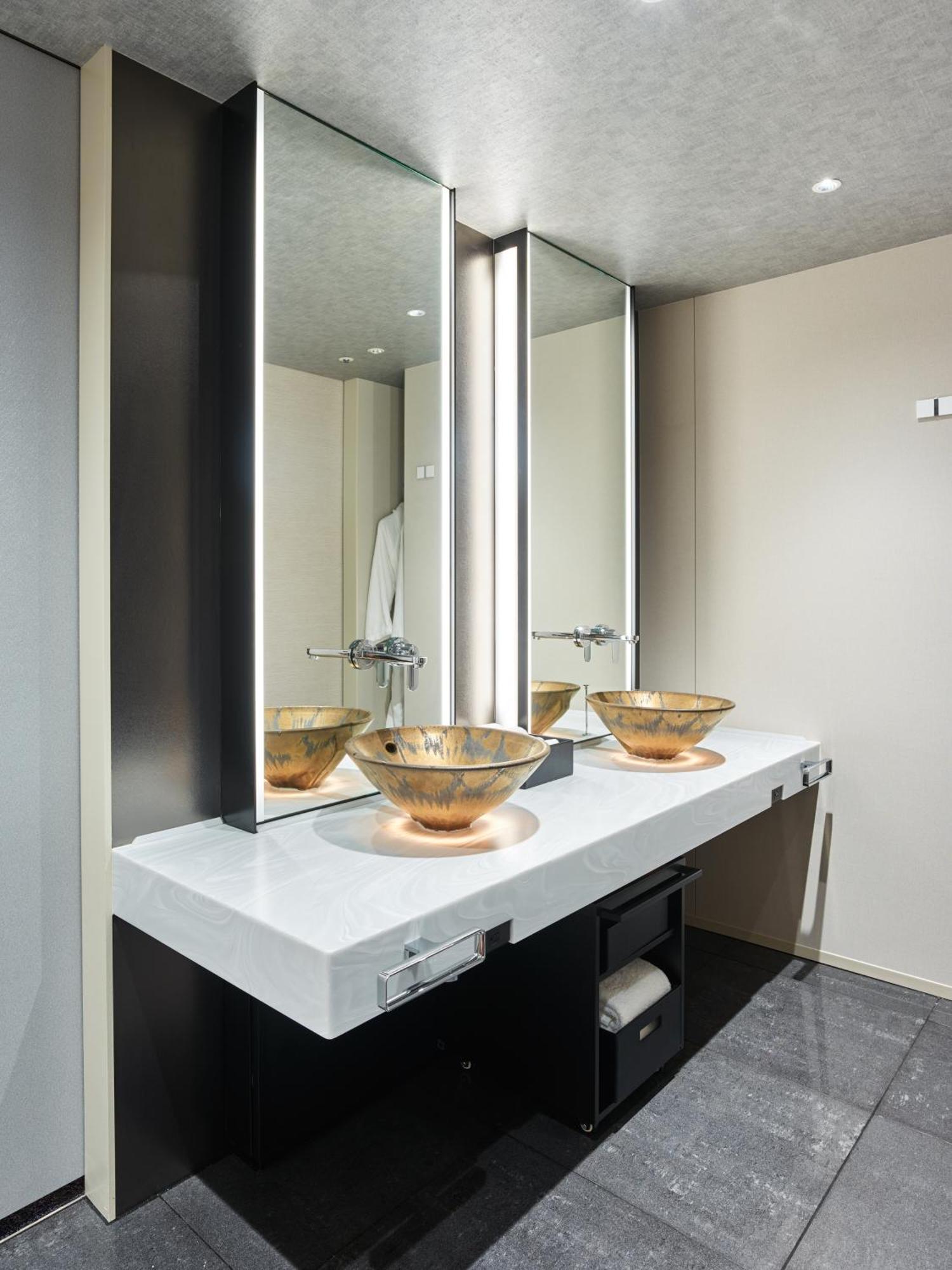 Mitsui Garden Hotel Nihonbashi Premier Tokyo Ngoại thất bức ảnh